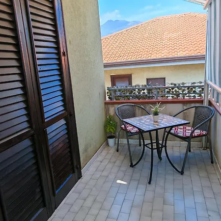Apartment Blue Garden Isola Bella Taormina